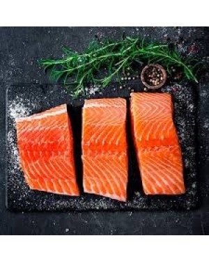 Salmón en trozo al vacío sin piel (Entre 7 a 8 porciones el kilo) Aprox.